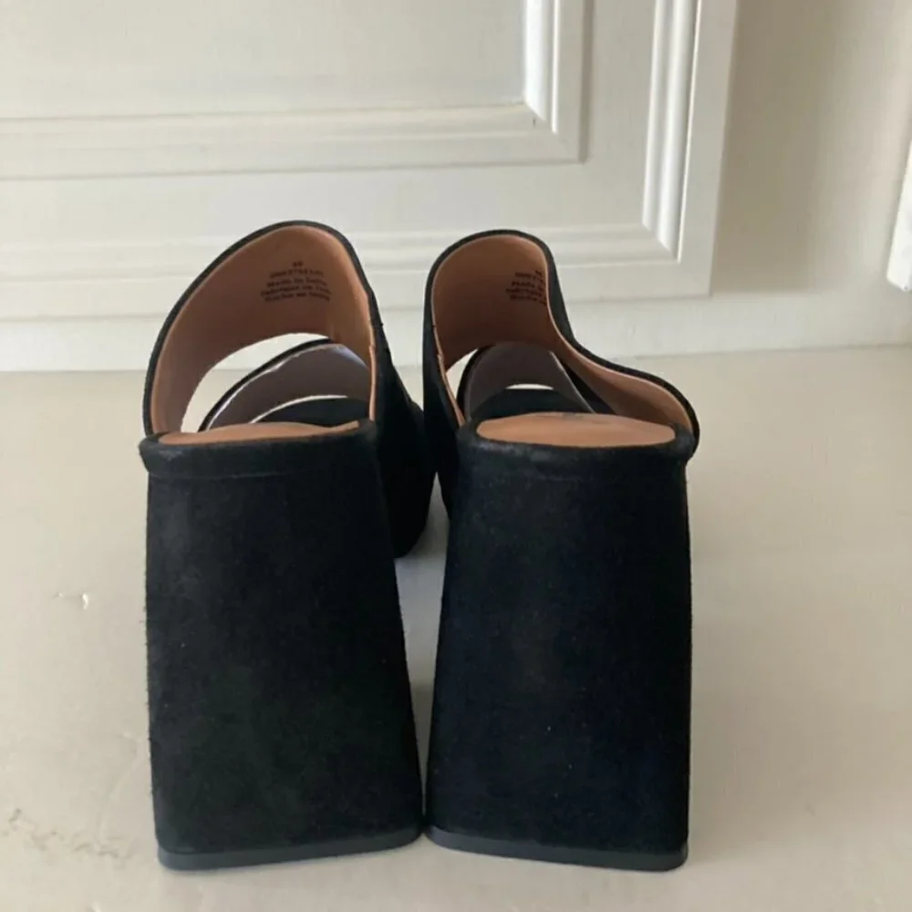 NWOB Free People Love Is Everywhere Black Suede Platform Sandals Sz 40/10